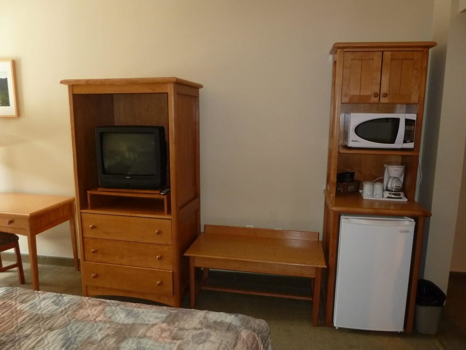 Fernseher mit Küchenteil Hotel Manning Park Resort