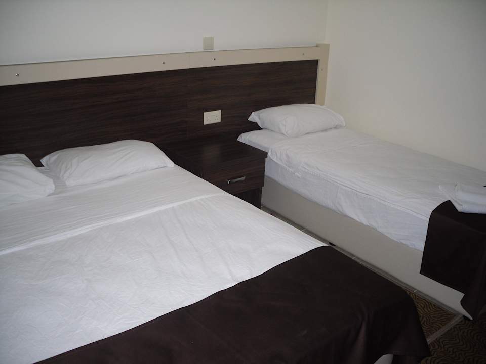 Pokój standardowy w części odremontowanej Hotel Club Simena