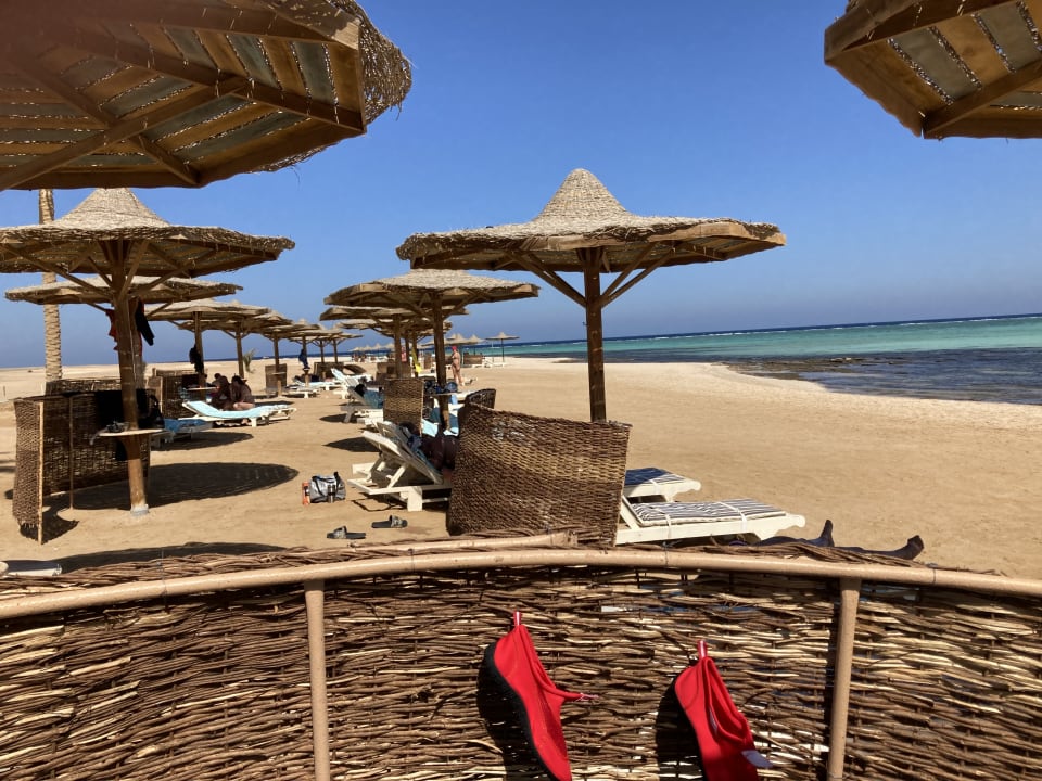 Strand Laguna Beach Marsa Resort