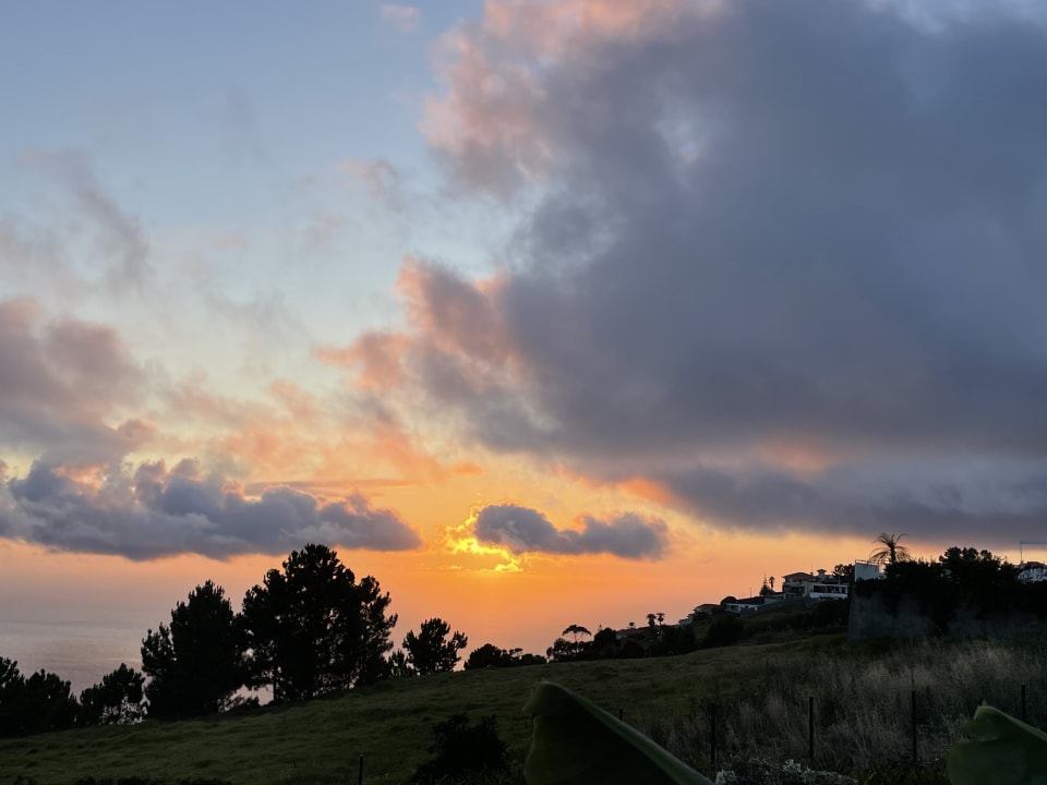 Ausblick OurMadeira - Quinta Inácia, countryside escape