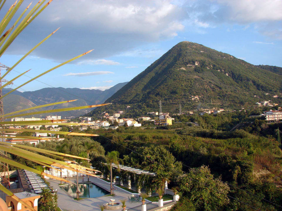 Blick von der Dachterrasse Hotel dei Congressi