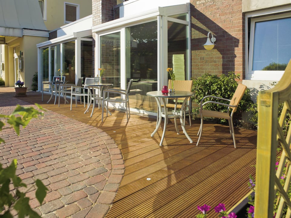 Terrasse Hotel Bavaria Oldenburg