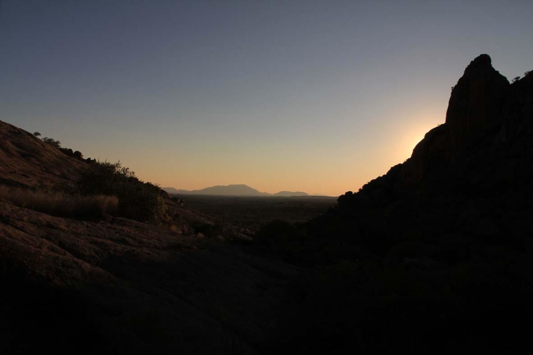 Sonnenuntergang von unserer Terrasse The Erongo Wild