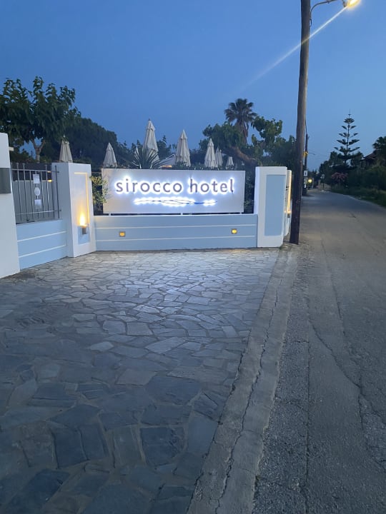 Außenansicht Hotel Sirocco