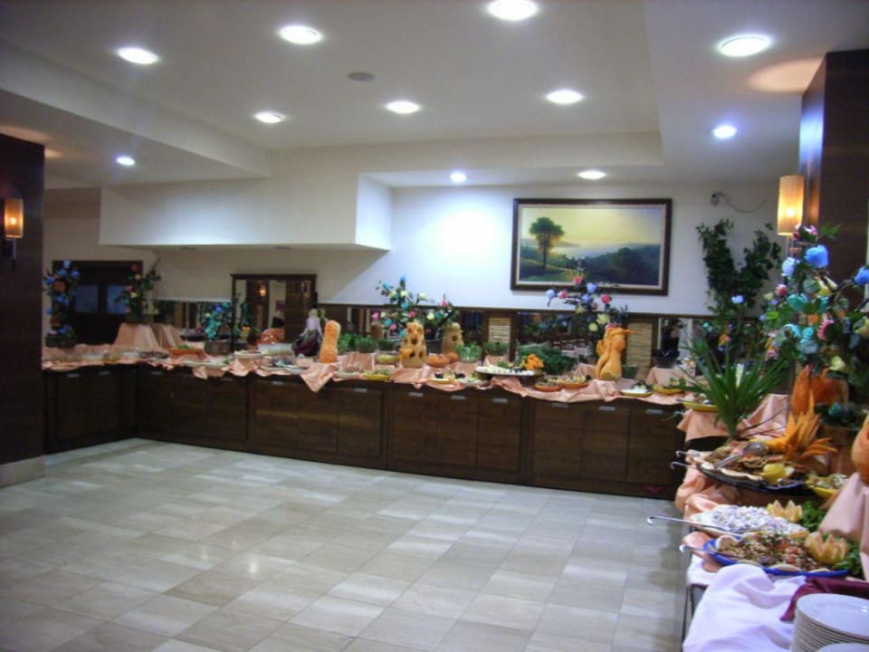 Buffet im Speisesaal Armas Gül Beach