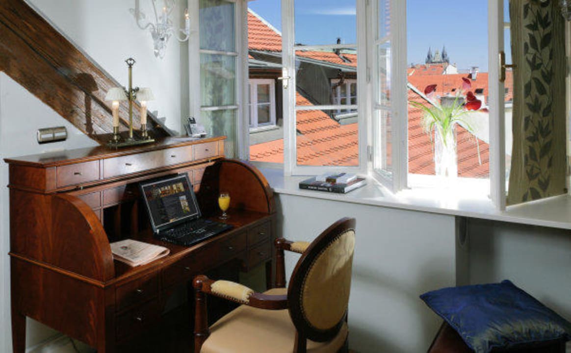 Suite The Mozart Prague - Preferred Hotels & Resorts