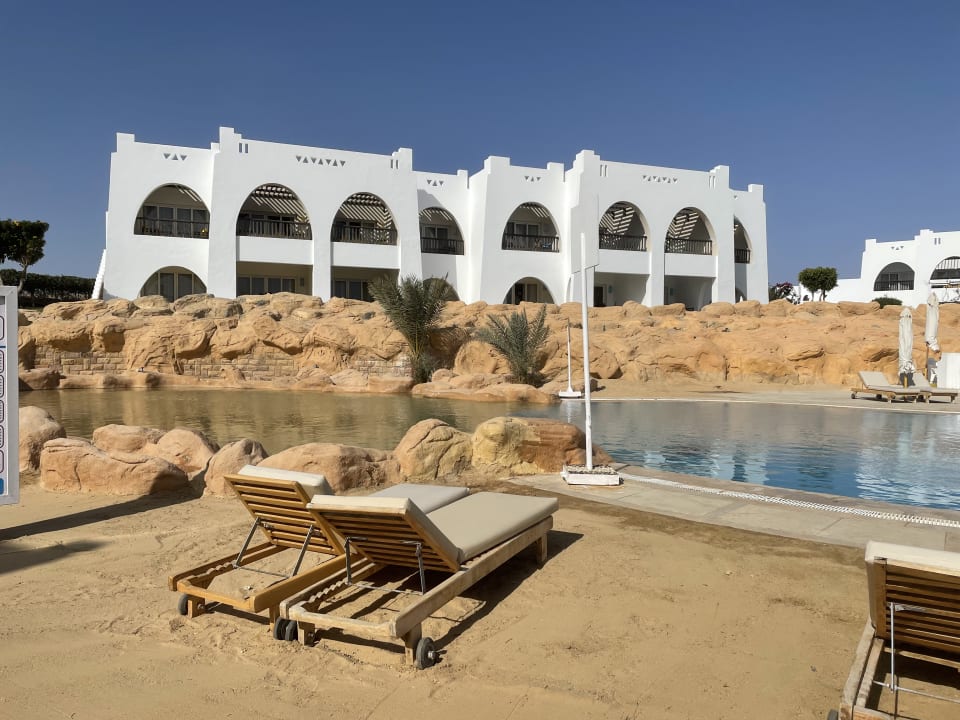 Pool Hilton Marsa Alam Nubian Resort