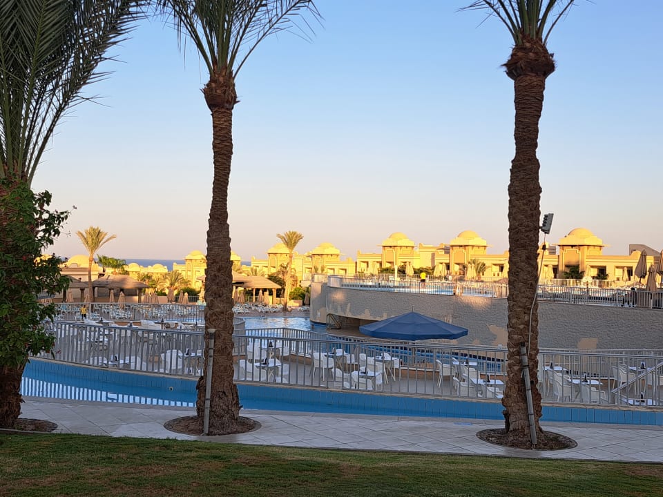 Ausblick Serenity Alpha Beach