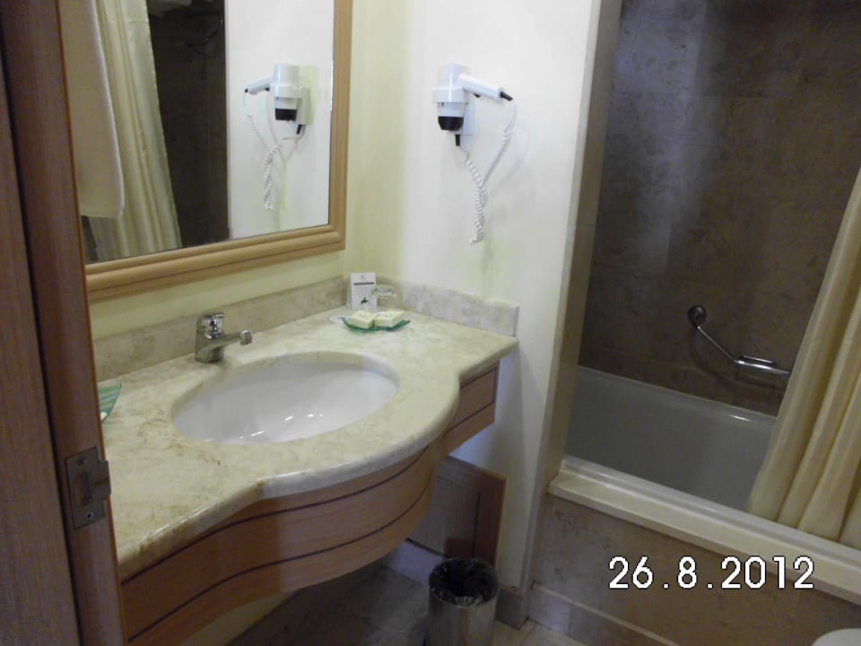 Bad mit Badewanne IC Hotels Green Palace