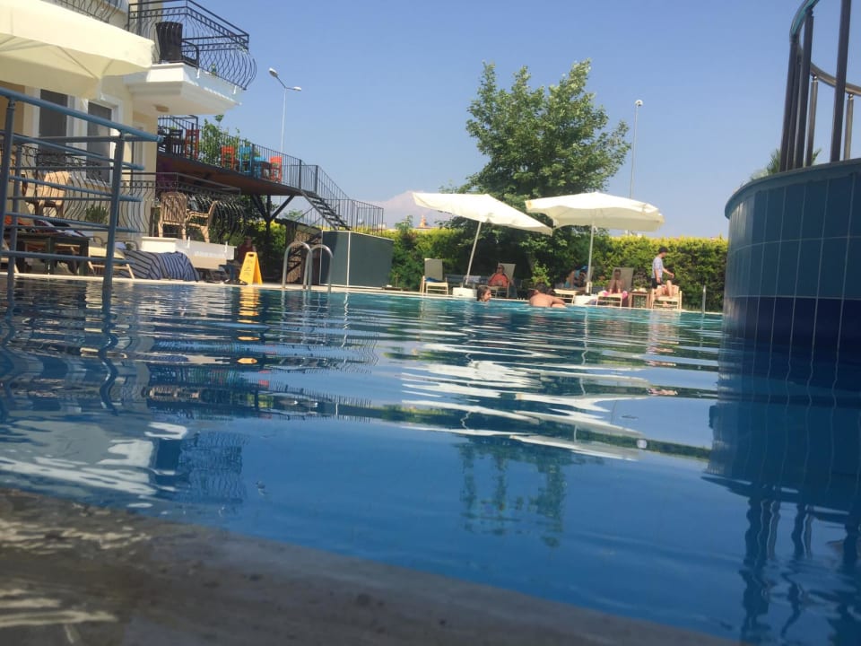 Pool VERDE PORT HOTEL