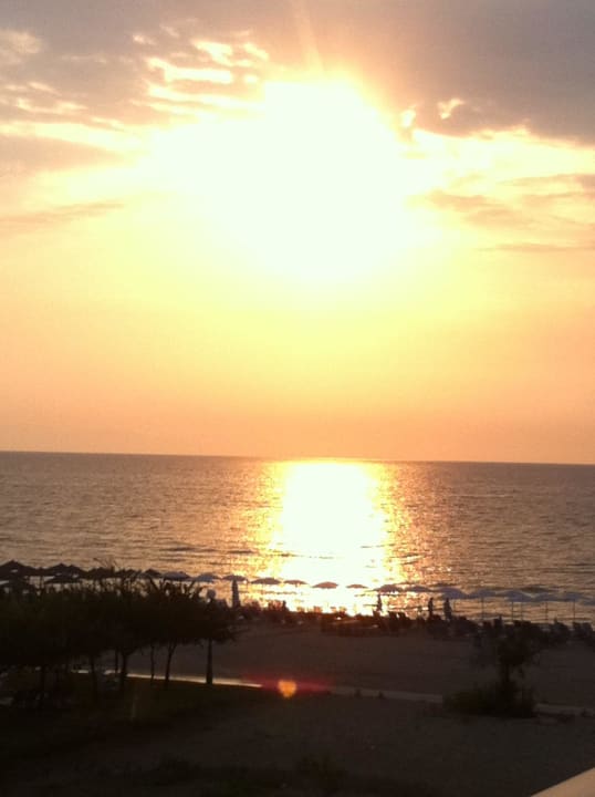 Sonnenaufgang vom Balkon aus gesehen Hotel Kochili