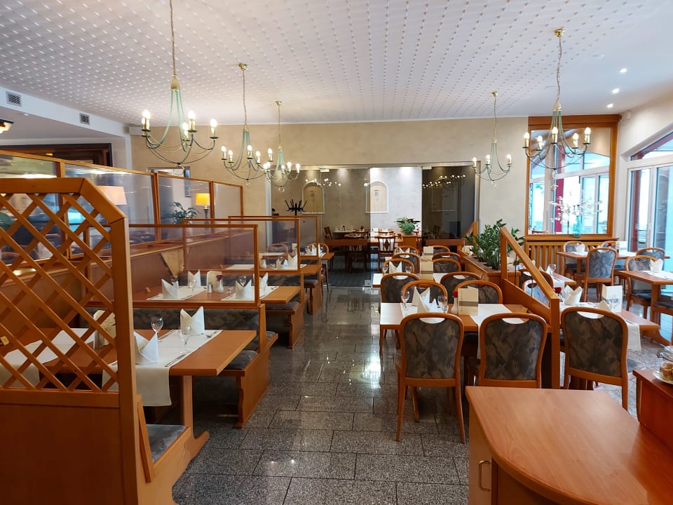 Gastro Moselstern Hotel Brixiade & Triton