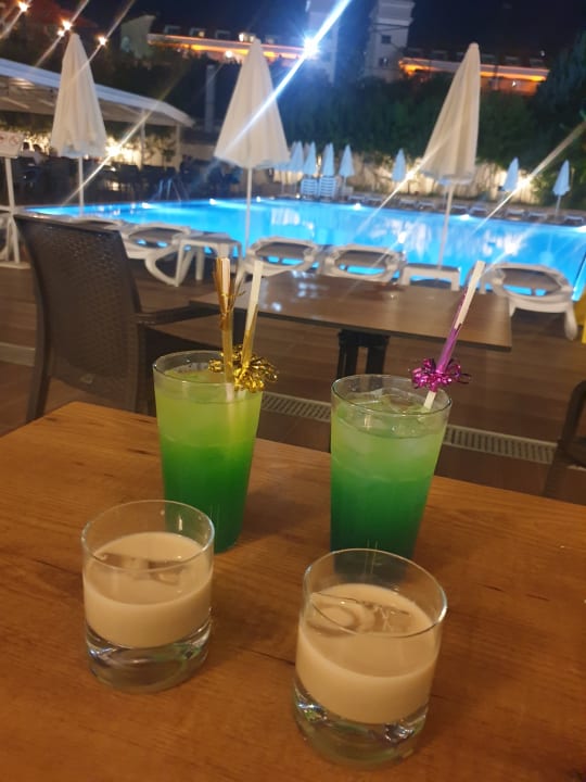 Gastro Side Aquamarin Resort & Spa