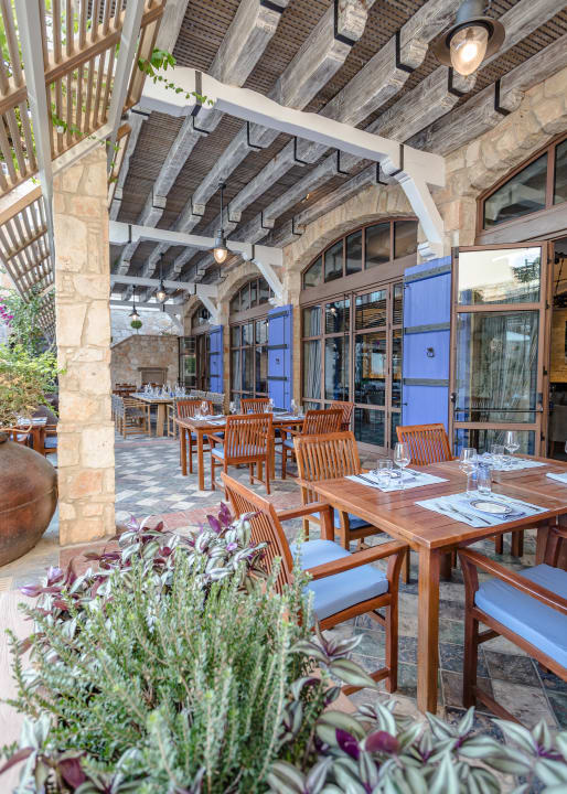 Gastro Columbia Beach Resort