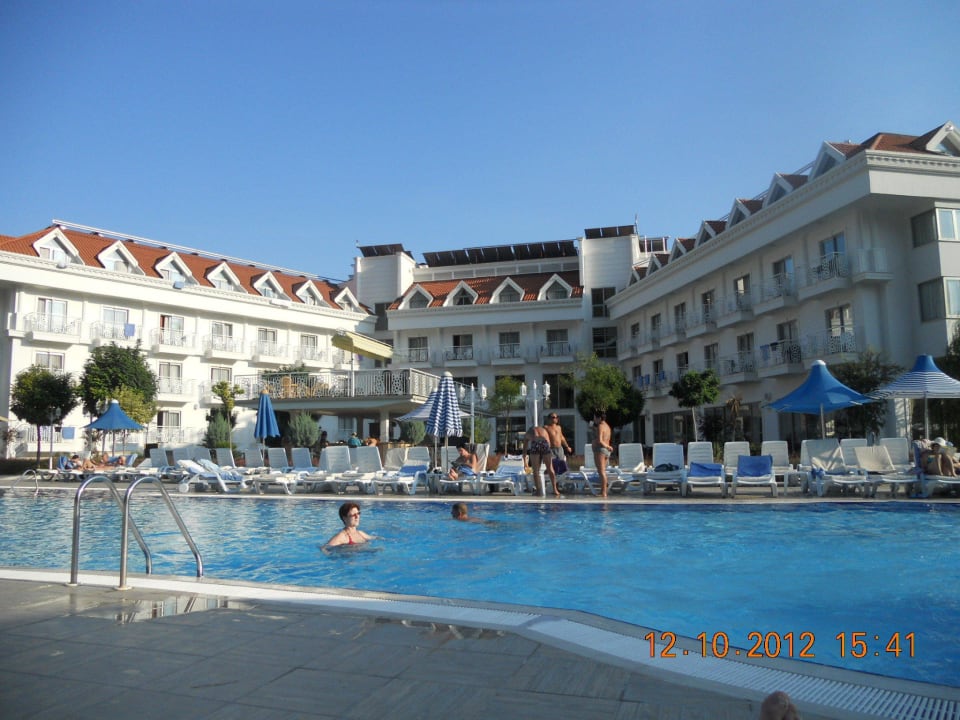 Pool Hotel Grand Mir' Amor