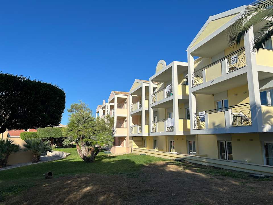 Außenansicht Hotel Mareblue Beach