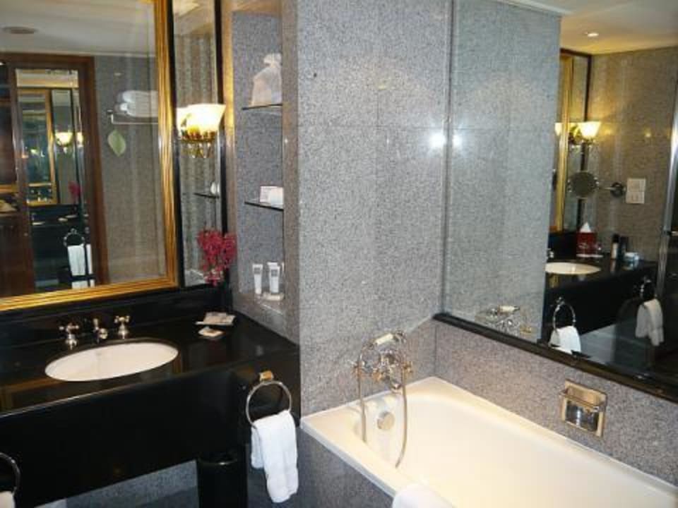 Badezimmer Movenpick BDMS Wellness Resort Bangkok