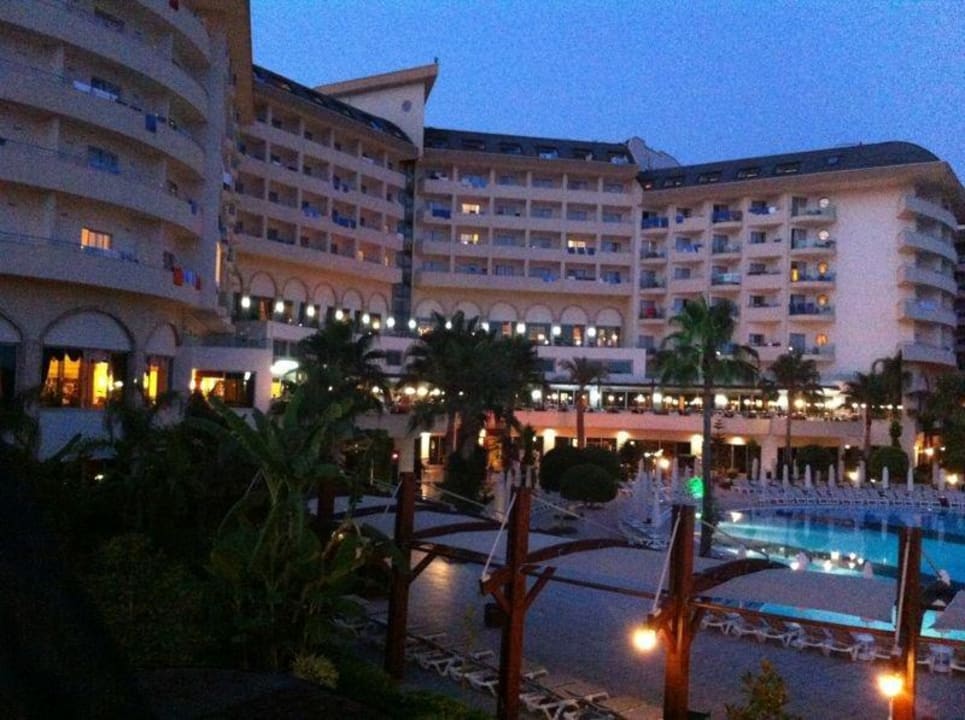 Hotel von Pool aus Saphir Resort & Spa