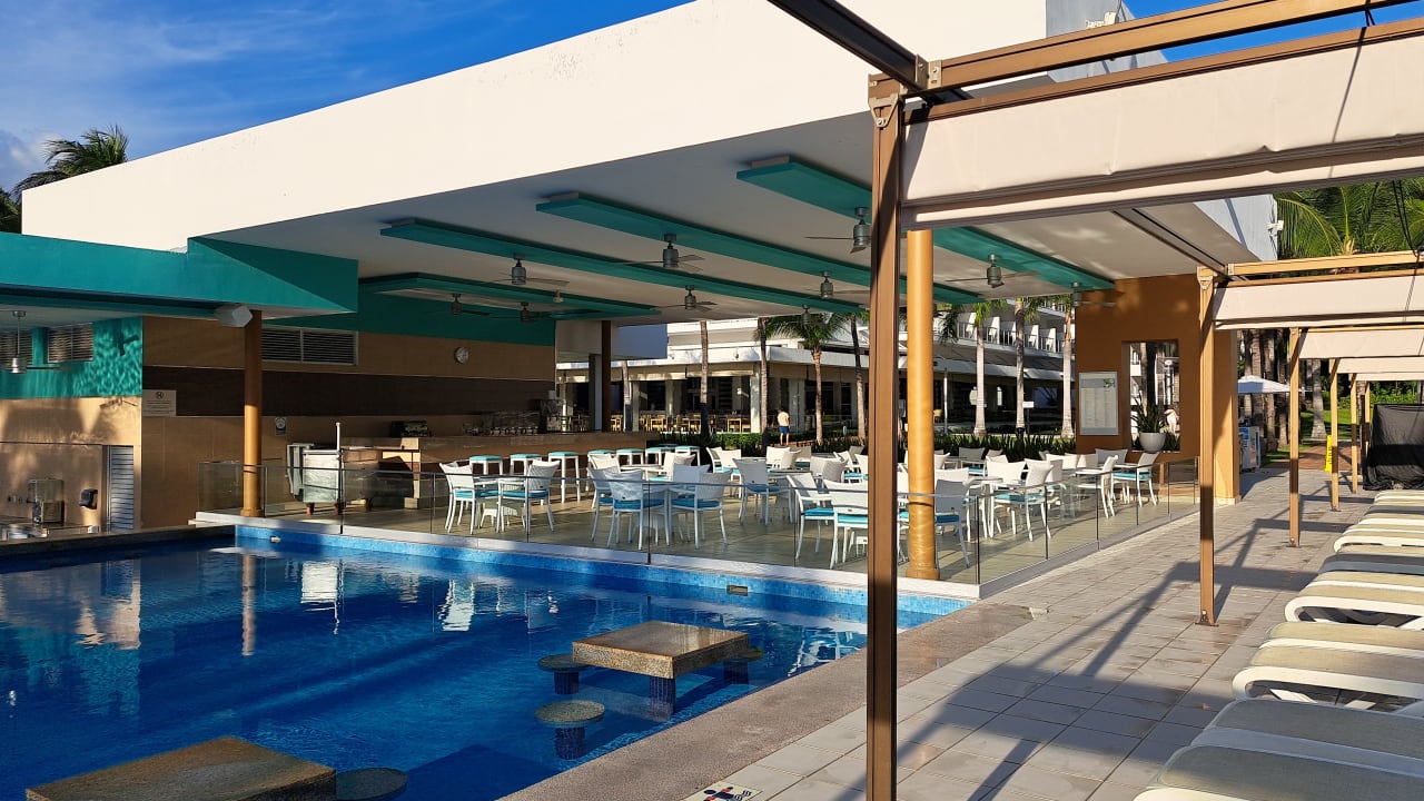 Pool Hotel Riu Playacar