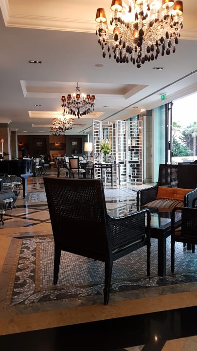 Lobby Grande Real Villa Italia