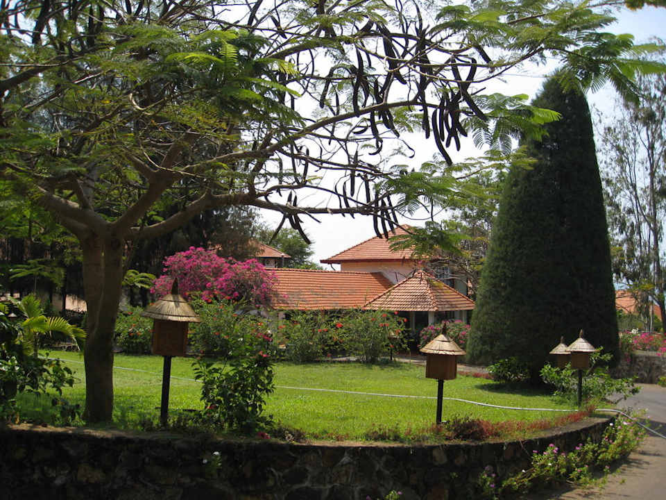 Weg vom Eingang zur Lobby Victoria Phan Thiet Beach Resort & Spa