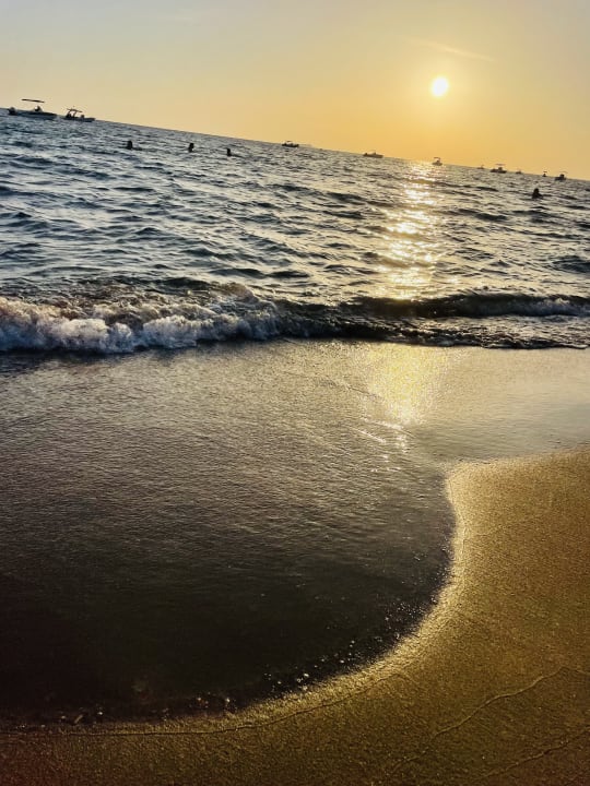 Strand Sandy Beach Resort