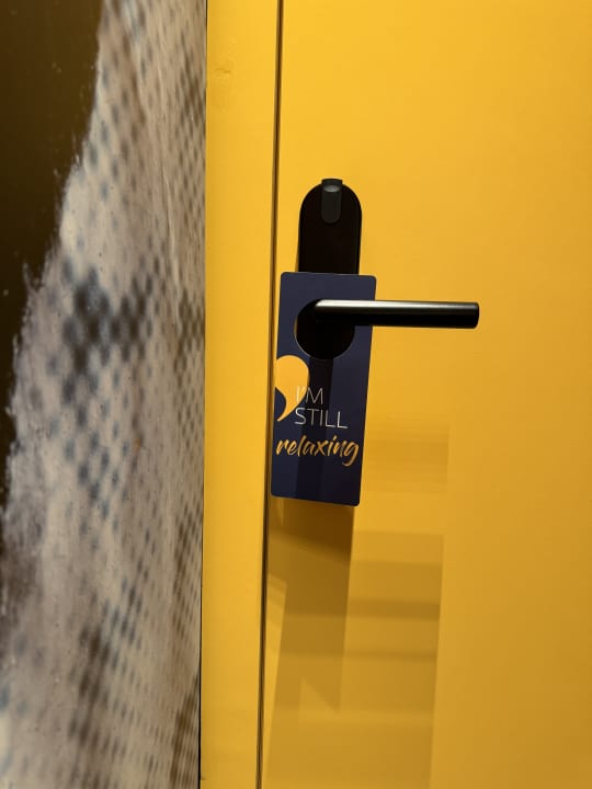 Zimmer b'mine hotel Düsseldorf