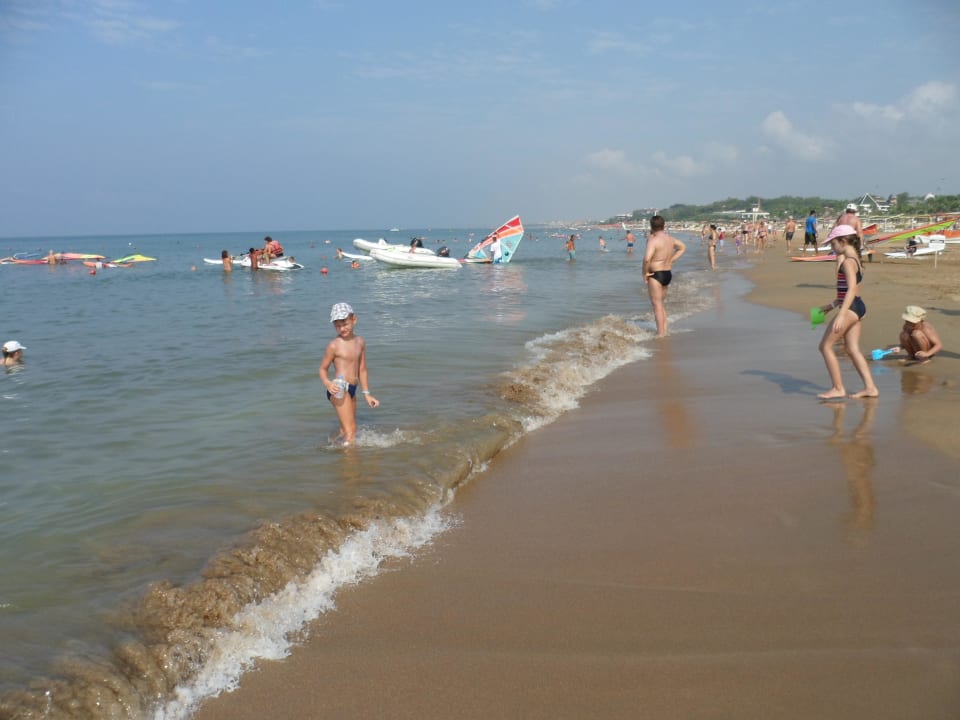 Strand Side Breeze Hotel