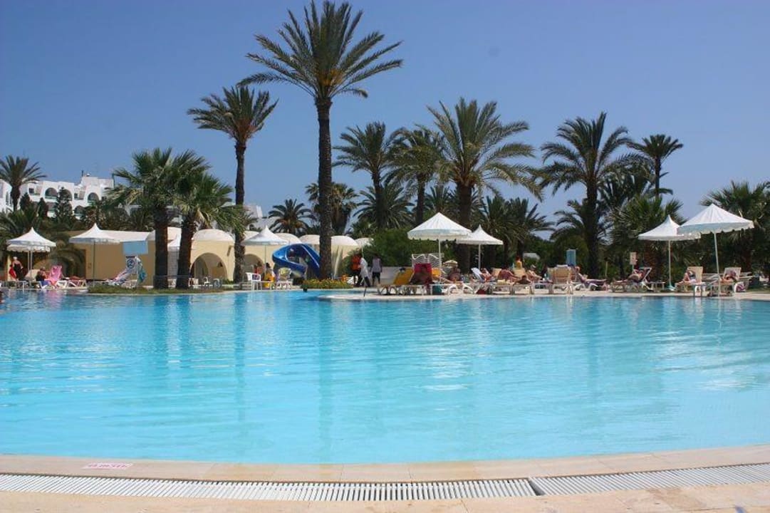 Widok na drugi basen Hotel Marhaba Club