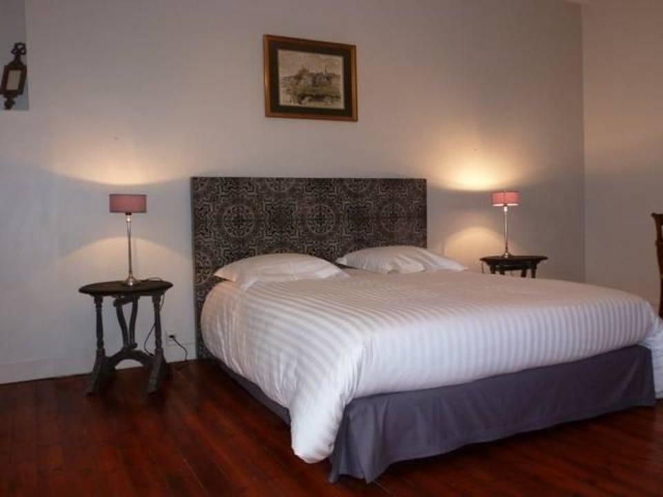 Chambre gris souris  Guesthouse Le Petit Matin