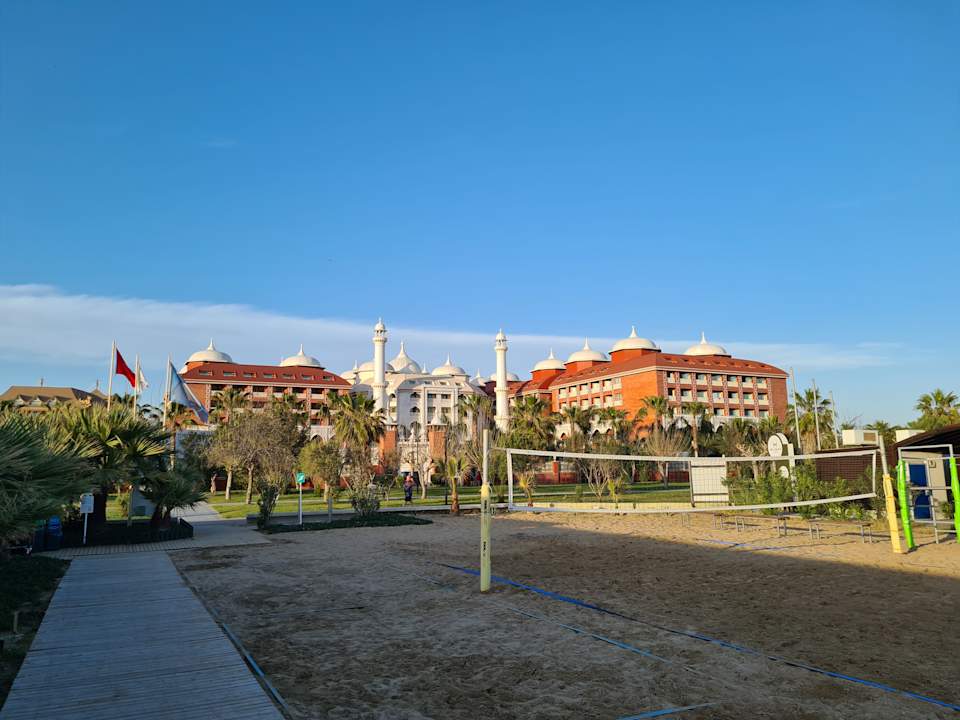 Außenansicht Royal Taj Mahal Hotel