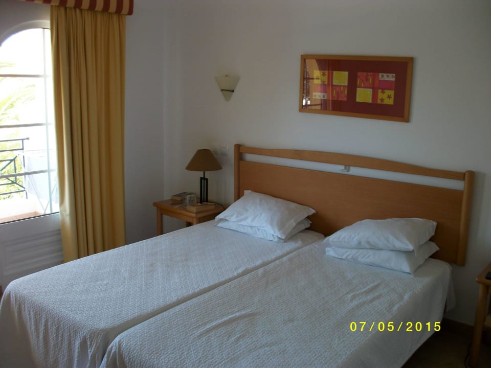 Bett Hotel Luz Bay Club