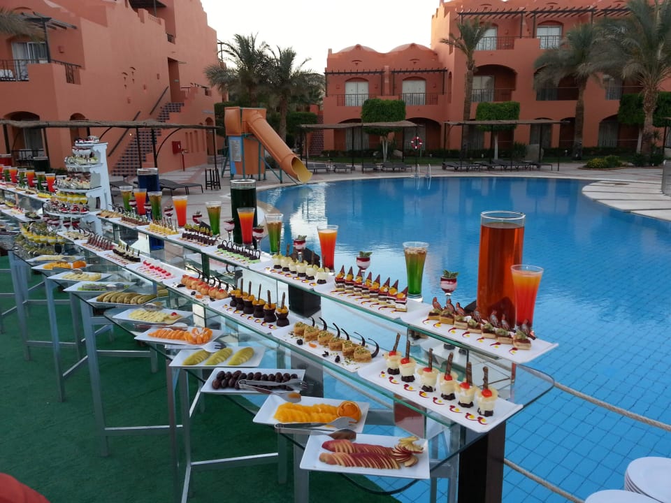 Vorbereitung zum Stammgästeessen Jaz Makadi Oasis Resort