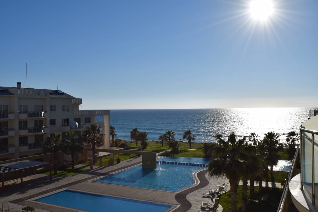 Swimming pool Hotel Capital Coast Resort & Spa