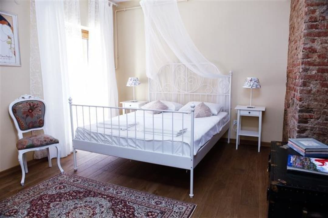 2 Bedroom Standard Apartment Tarus Apartments