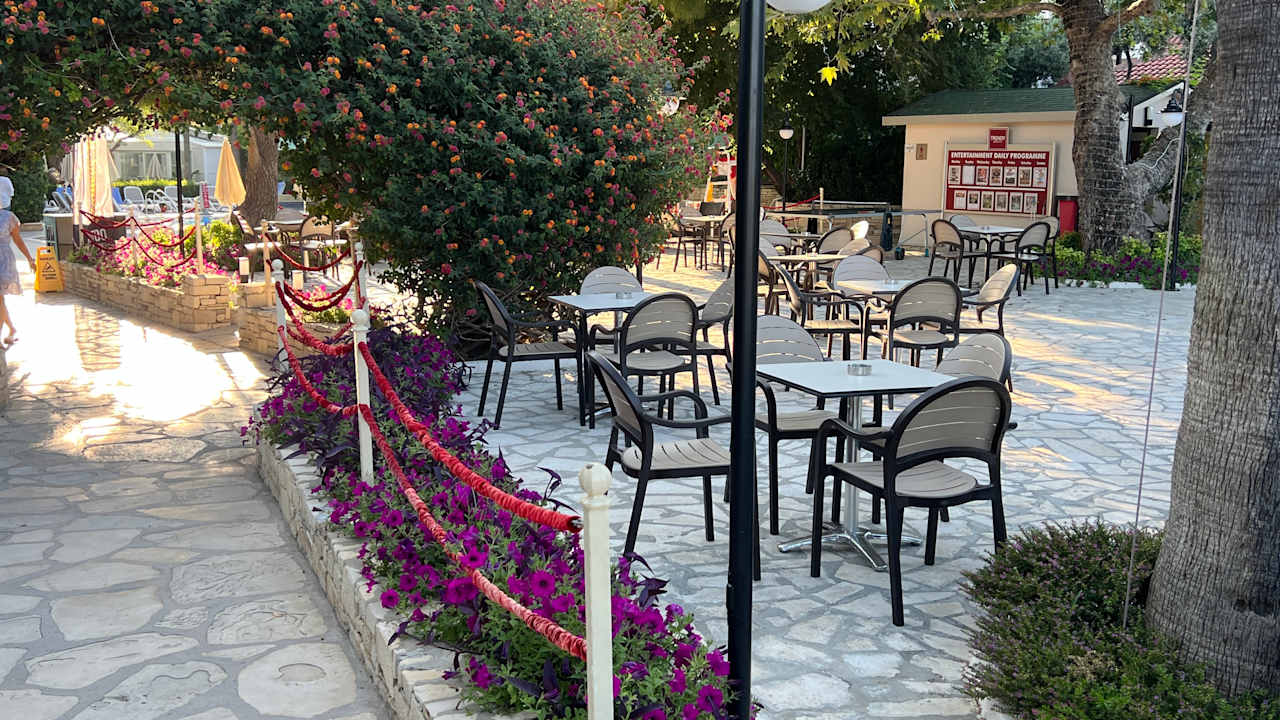 Gartenanlage Trendy Side Beach Hotel - Adults only