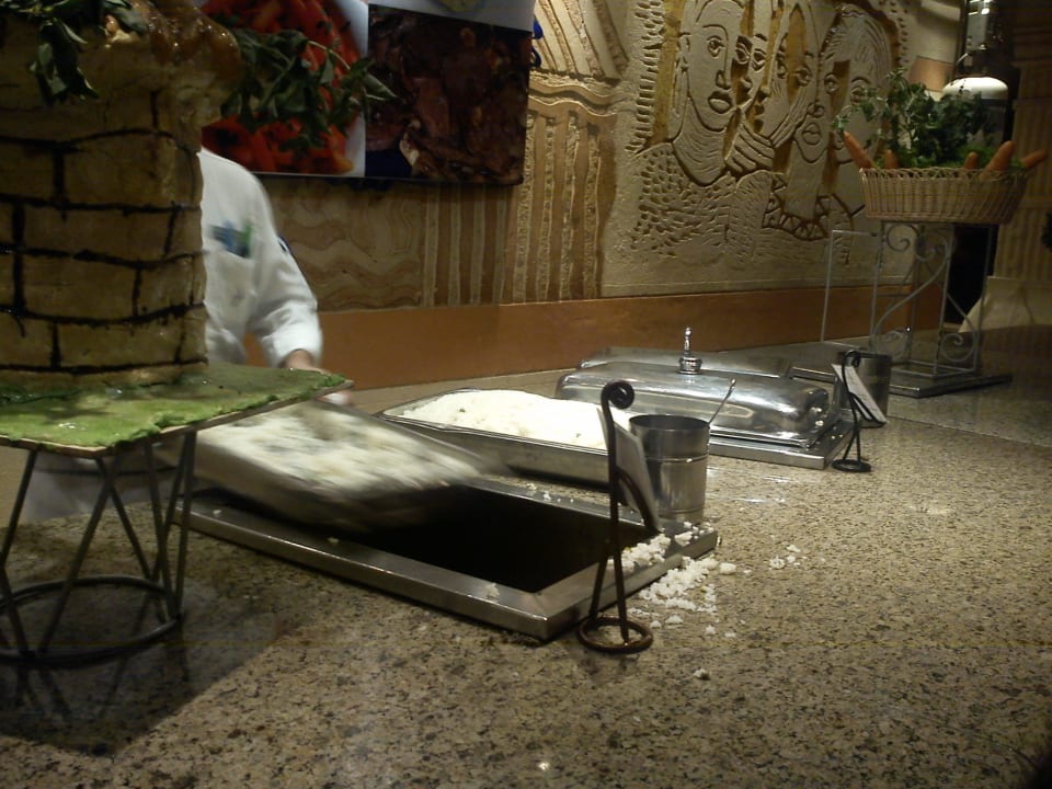 Вот так рассыпано многое, когда лезут дети Pickalbatros Aqua Park Resort - Hurghada