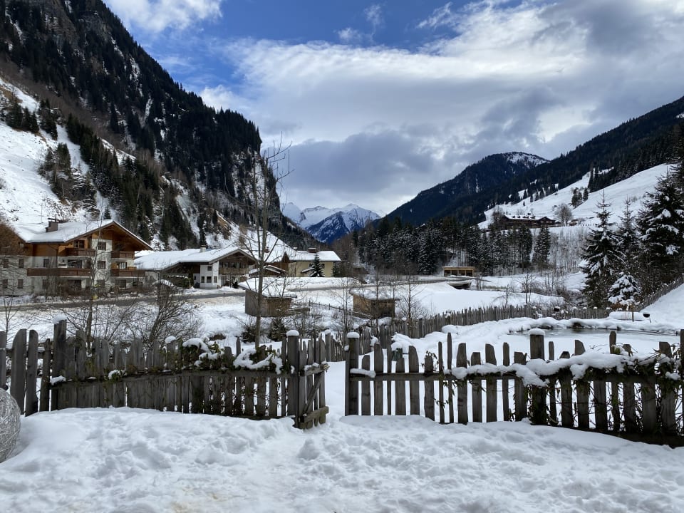 Gartenanlage Chaletdorf Auszeit