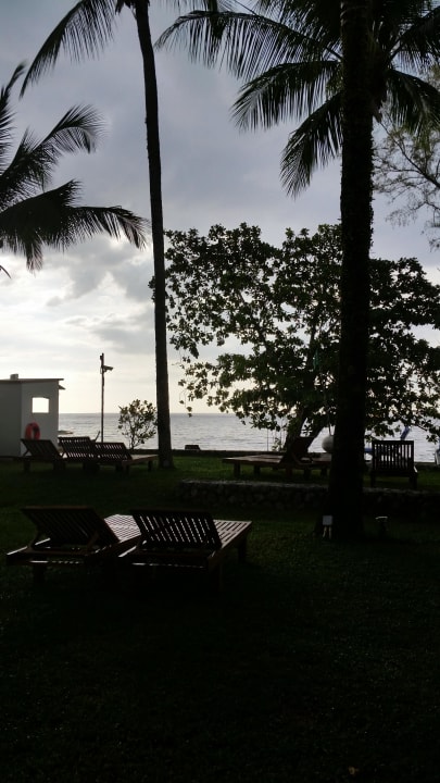 Der Abend naht The Briza Beach Resort Khaolak