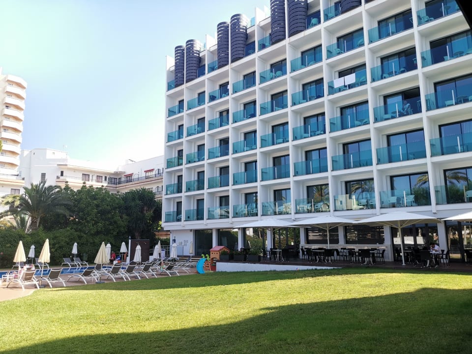 Außenansicht Hotel Luxor