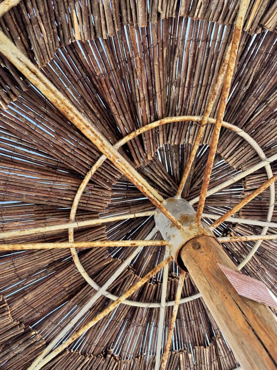 Strand Mitsis Rinela