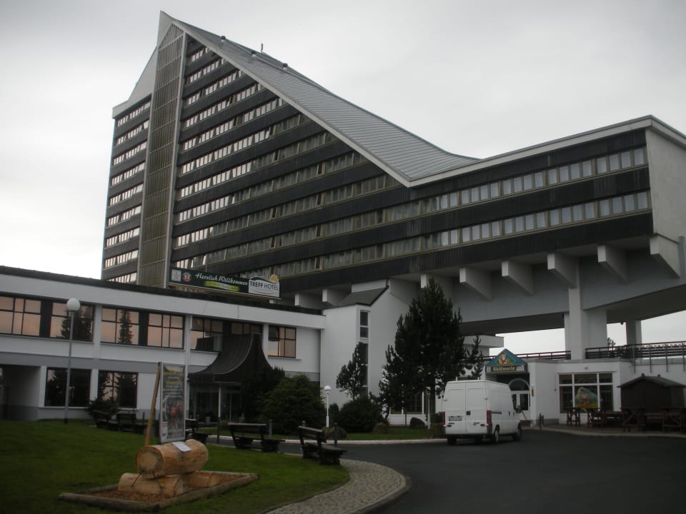 Eingang u. haus2 AHORN Panorama Hotel Oberhof