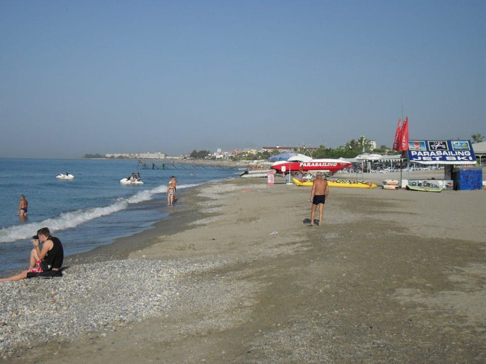 Am Strand  Club Turtas Beach Hotel