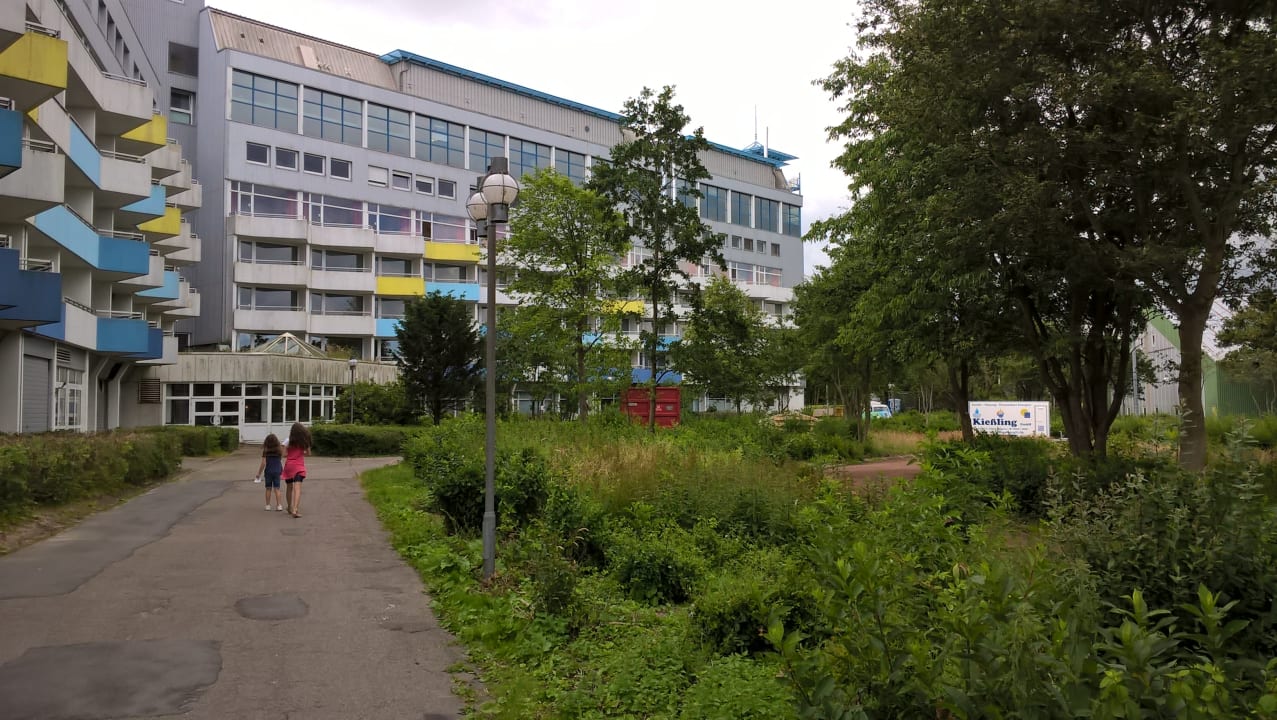 Außenansicht Ferienhauspark Asgard in Damp