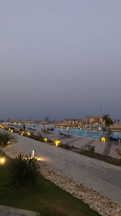 Außenansicht Pickalbatros Sea World Resort - Marsa Alam