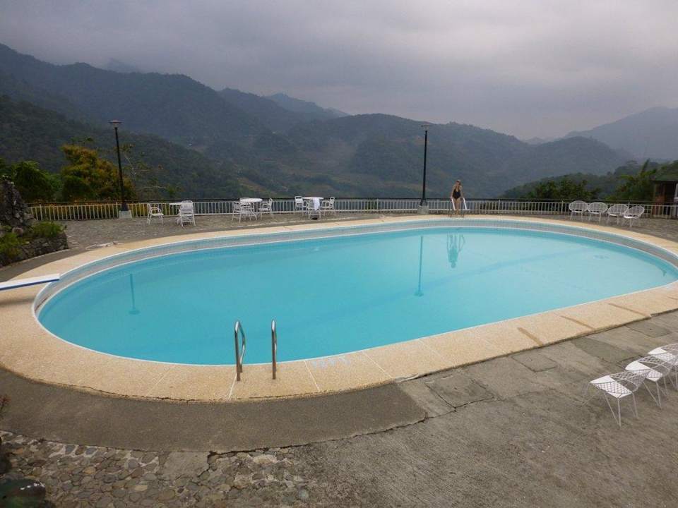 Pool in kühler Umgebung Banaue Hotel & Youth Hostel