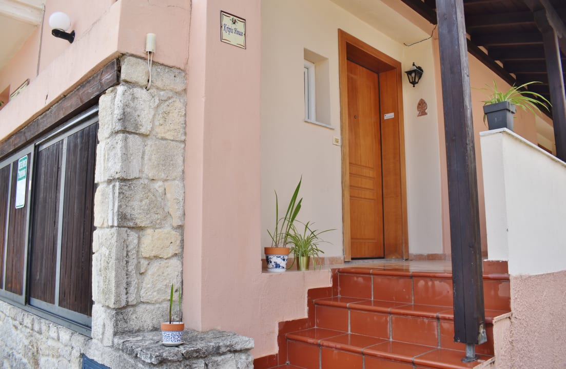Außenansicht Kripis House - Villa