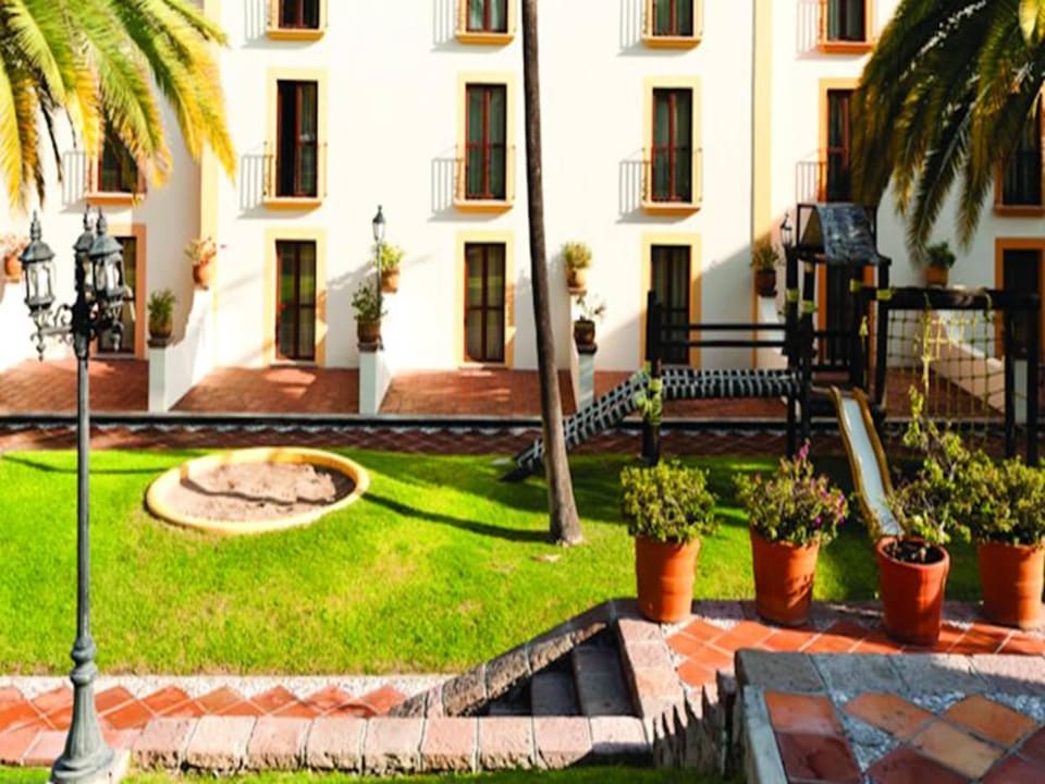 Fachada Hotel Mision Juriquilla