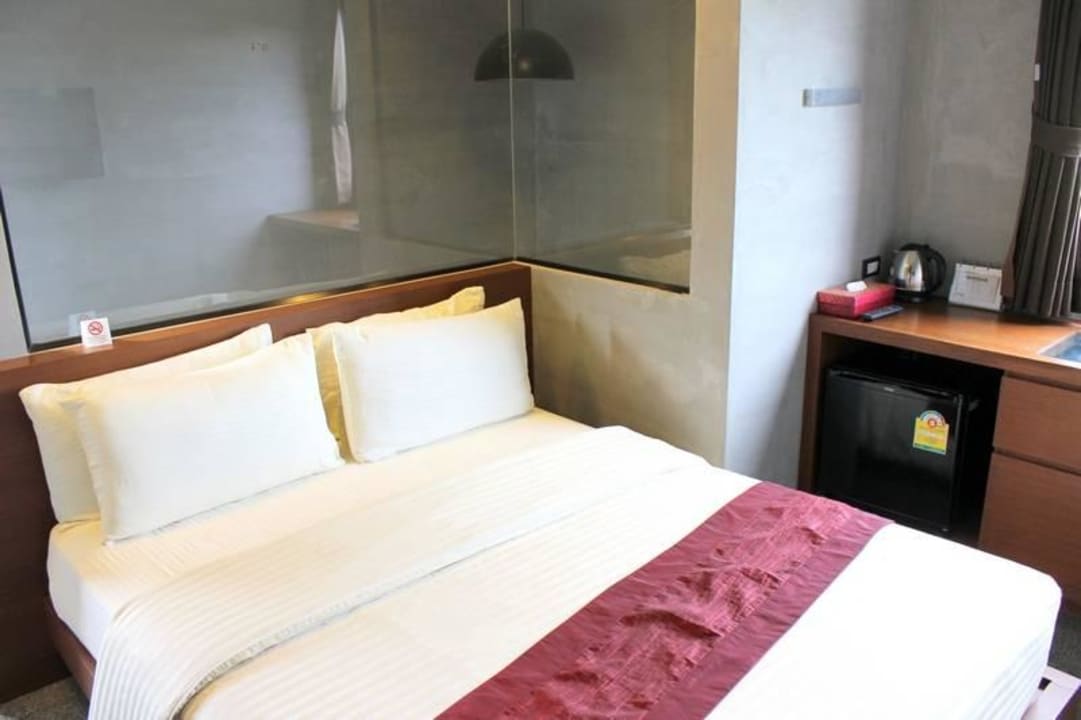 Bath Room of Deluxe Room Samed Grandview Resort