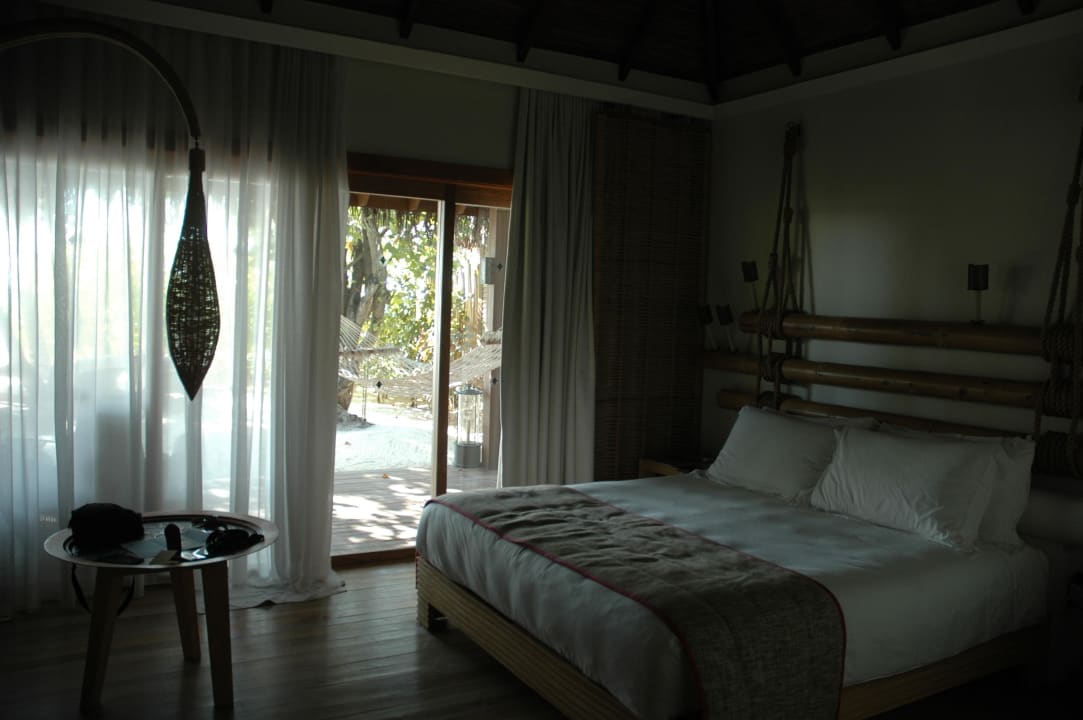 Beach Villa Constance Moofushi Maldives